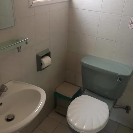 레비오스 라르나카