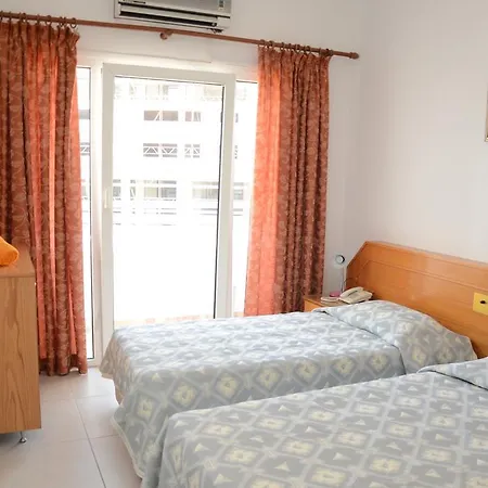 호텔 레비오스 2*