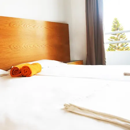Rebioz Hotel