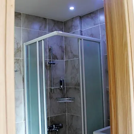 Hotel Rebioz Larnaca