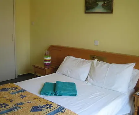 Hotel Rebioz Lárnaca