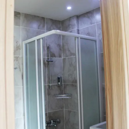 Hotel Rebioz Larnaka