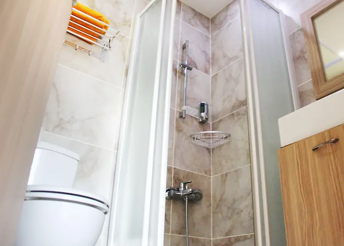 Rebioz Hotell Larnaca