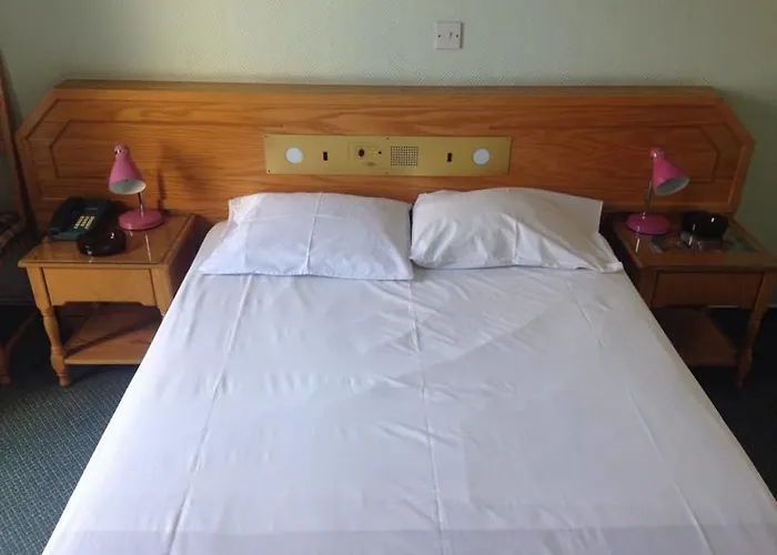 Rebioz Hotell Larnaca